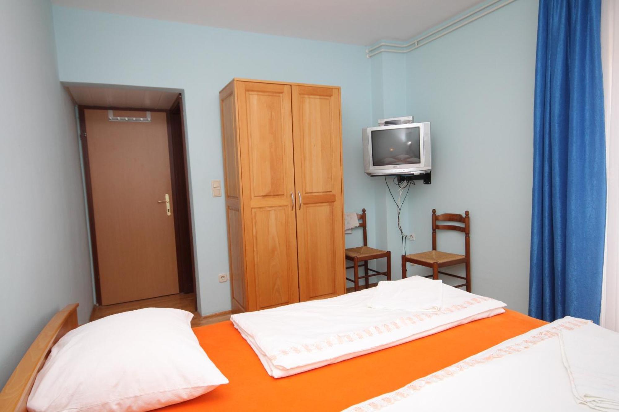 Rooms With A Swimming Pool Peroj, Fazana - 2235 Rom bilde